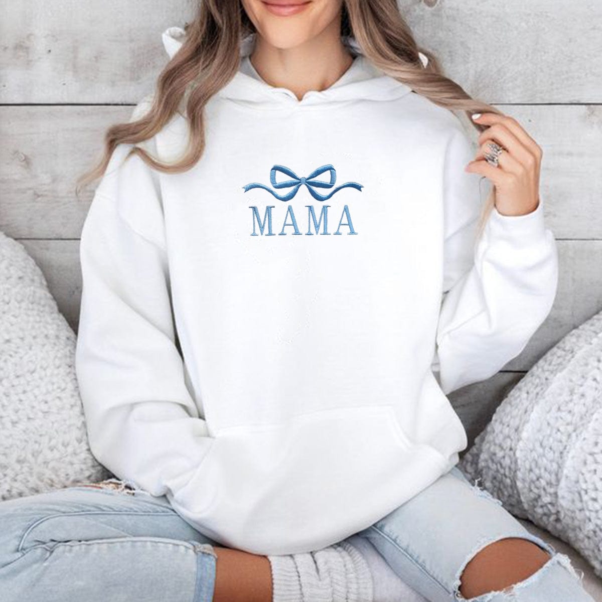 Bow Embroidery T-shirt/Sweatshirt/Hoodie with Customizable Cuff Patterns and Chest Positions