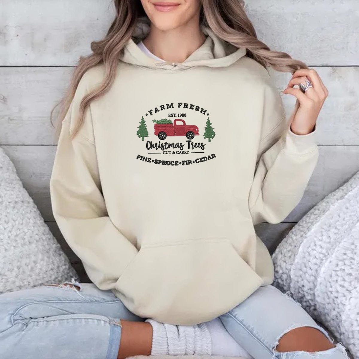 Unique Christmas Embroidery Trendy Hoodie | Stylish and Comfortable Fall Edition | Designed for European & American Markets T-shirt/Sweatshirt